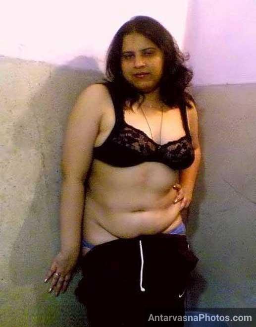 Aunty Nude Bathroom Pics Sejal Aunty Ne Boobs Aur Chut Dikhayi
