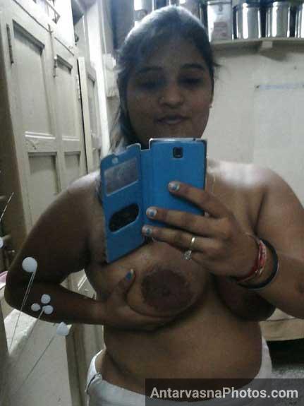 Nangi Selfie Chut Aur Boobs Ki Village Aunty Sex Photos