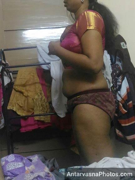Saree Nikalti Aunty Bhabhi Nangi Photos Mallu Randi Aunty Sex
