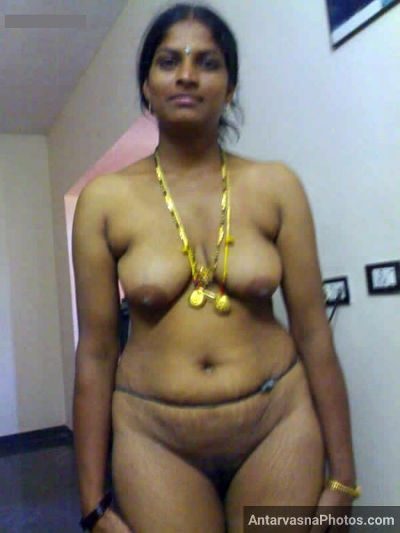 Village Bhabhi Hui Full Nude Aur Dikhayi Apni Nangi Chut Aur Mamme