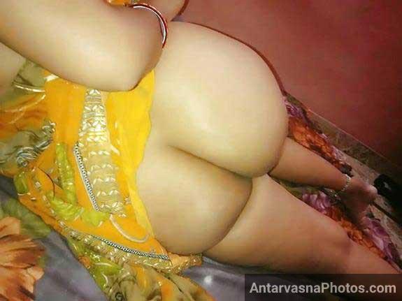 Nude Indian Aunty Ki Chut Aur White Boobs Ka Photo Gaand Chudai Ki Offer