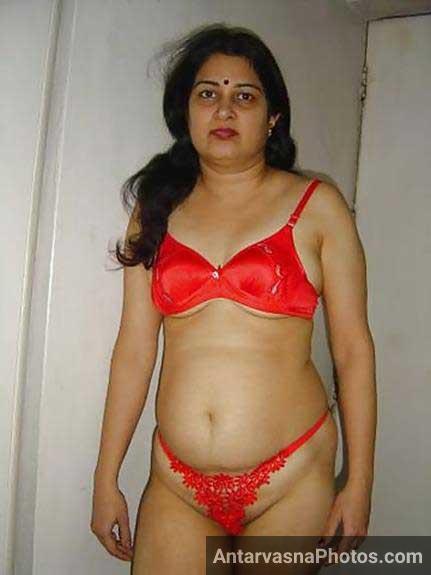 Nude Indian Wife Ne Jhaantwali Chut Ka Photo Dikha Ke Lund Manga