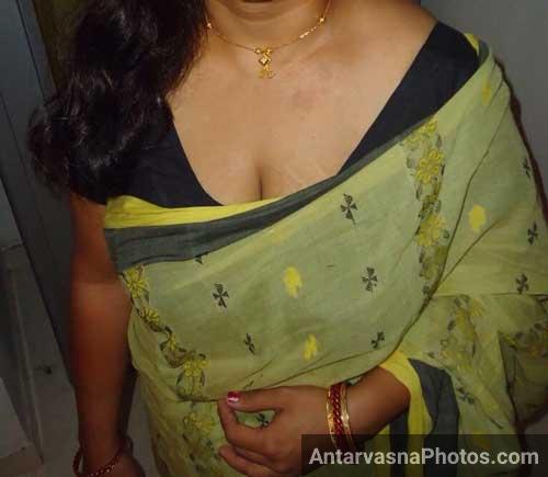 Jaya Aunty Saree Me Big Chuchi Photo Antarvasna Indian Sex Photos