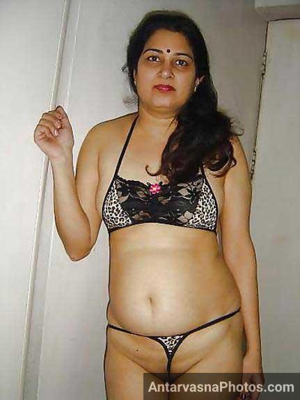 Nude Indian Wife Ne Jhaantwali Chut Ka Photo Dikha Ke Lund